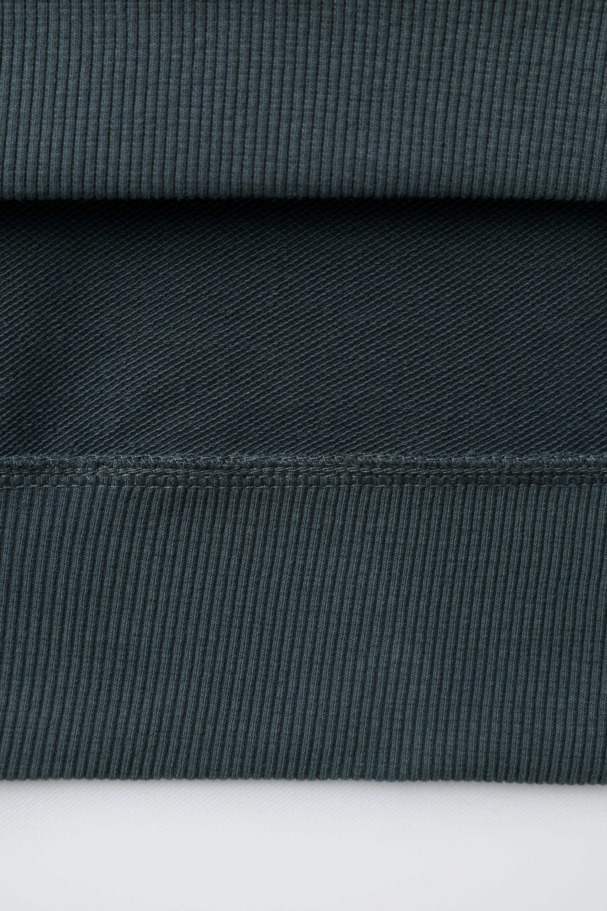 TEXT PRINT WAFFLE KNIT VEST AND BERMUDA SET